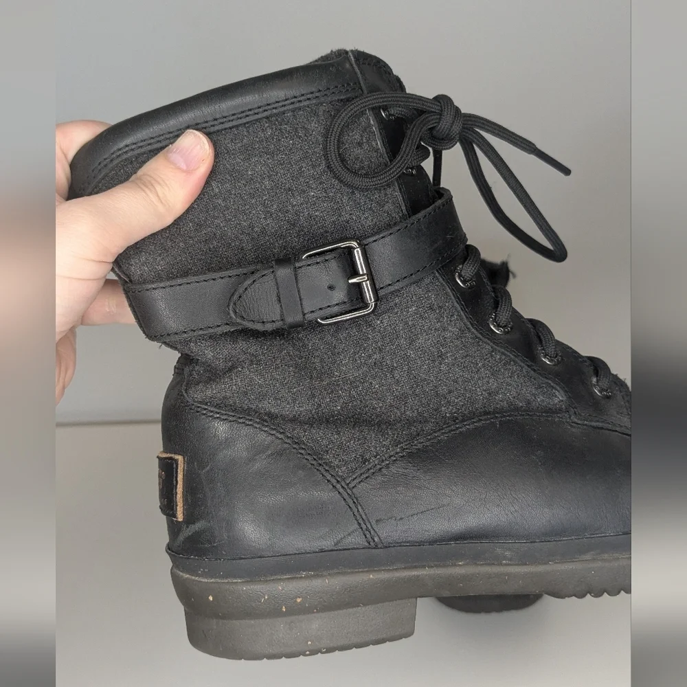 UGG Kesey lace-up waterproof boot - w's size 9 black/grey - Picture 4 of 10